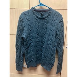 Banana Republic cable knit sweater